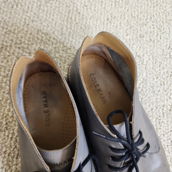 Cole Haan Grey Low Cut Leather Dress Shoes  Size 8.5 M Chukka - Picture 6 of 11